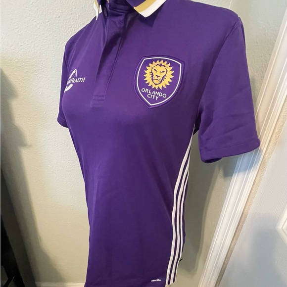 ADIDAS MLS MEN'S ORLANDO CITY SC CLIMALITE 3-STRIPE COACHES POLO, PURPLE - Picture 5 of 7